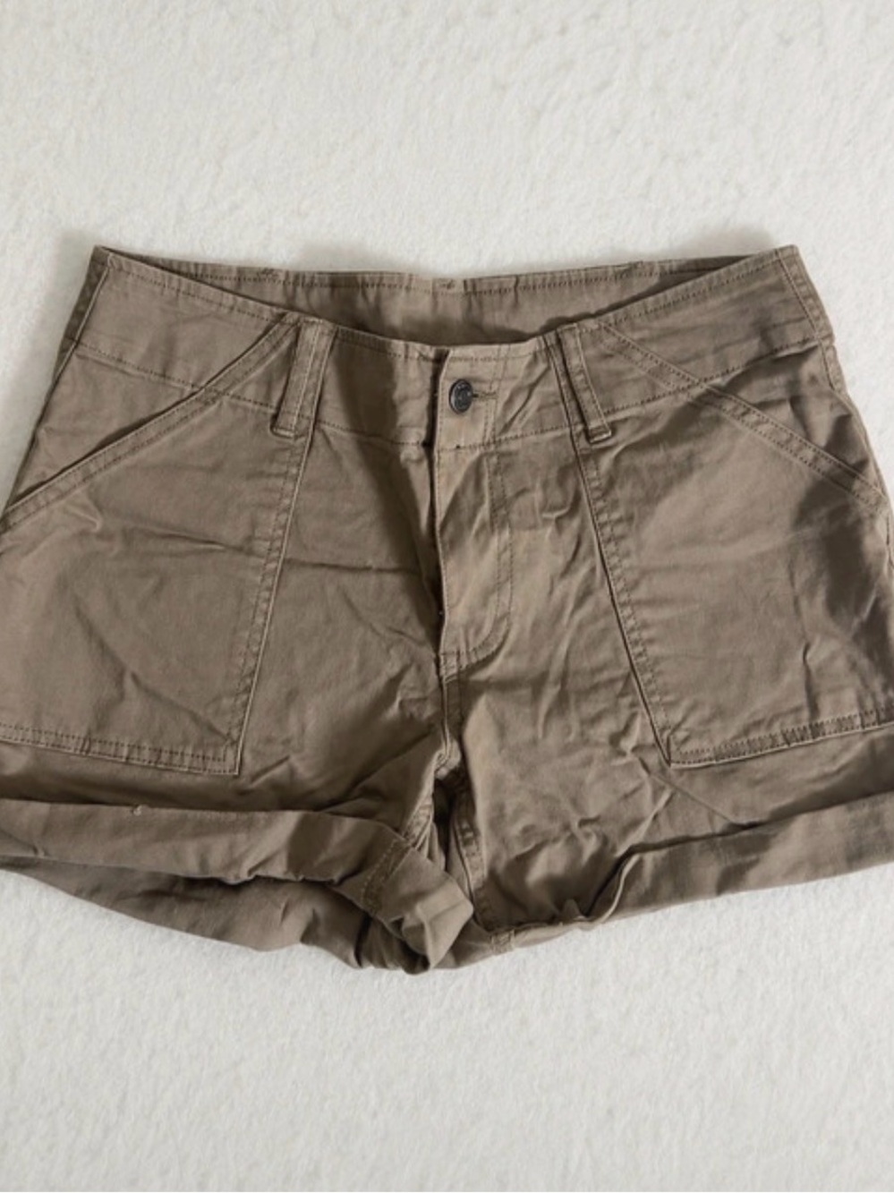 Magellan Outdoors Olive/Taupe Women's Cotton Shorts
